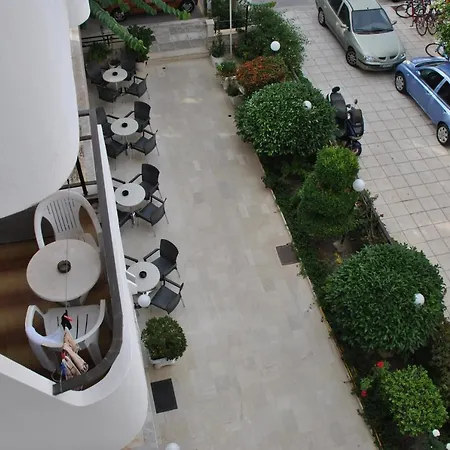Yiorgos Hotel
