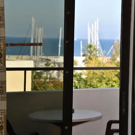 Yiorgos Hotel